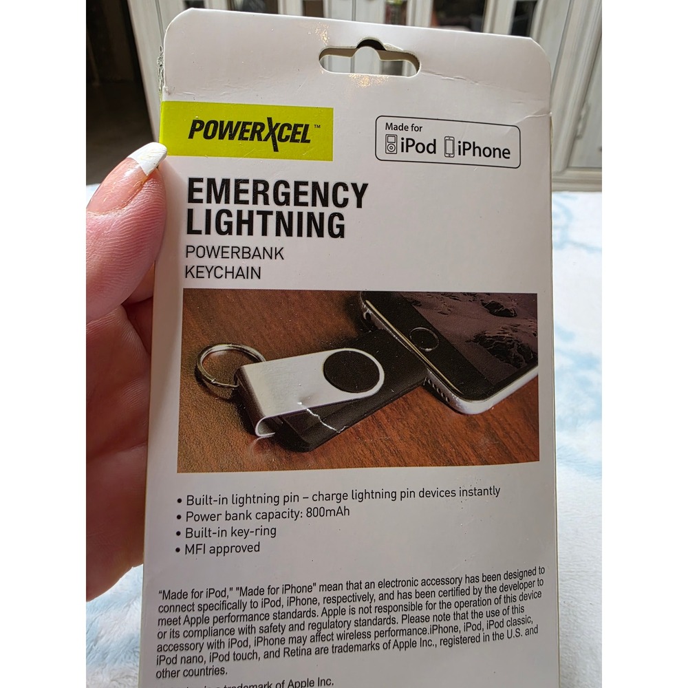 PowerXcel Emergency Lightning Powerbank Keychain 800mAh MFI Apple iPhone iPod - Picture 9 of 16